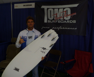 daniel thomson of tomo surfboards